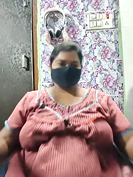 Liyaa 24 online show from April 2026 04:59:02 PM