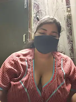 Snapshot of Liyaa_24 chatting on June 2026 04:30:01 PM Liyaa 24 online show from June 2026 04:30:01 PM
