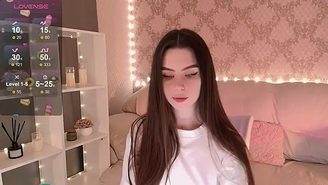 HolyMiax online show from April 2026 03:43:01 AM