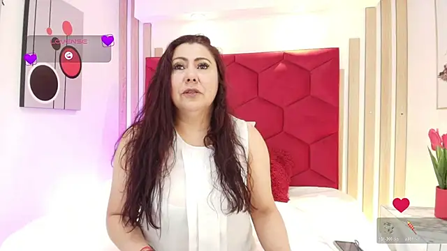 EmmaJhomson online show from April 2026 12:41:01 PM