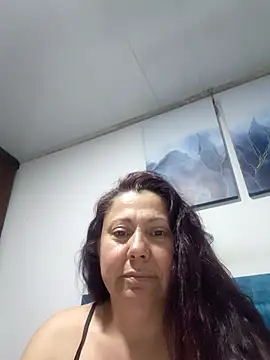 EmmaJhomson online show from June 2026 11:08:02 PM