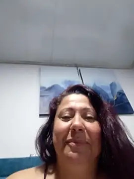 EmmaJhomson online show from June 2026 11:13:02 AM