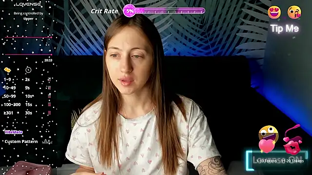 Snapshot of ChristyCrayme chatting on February 2026 09:48:02 PM ChristyCrayme online show from February 2026 09:48:02 PM