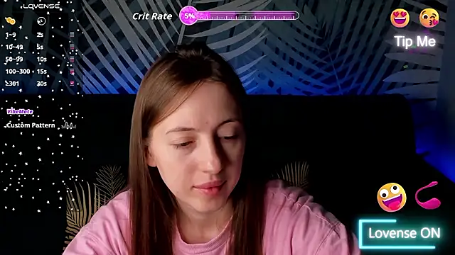 Snapshot of ChristyCrayme chatting on March 2026 10:15:02 PM ChristyCrayme online show from March 2026 10:15:02 PM