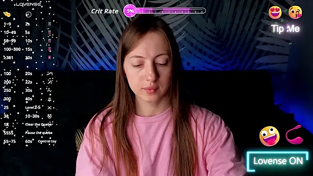 Snapshot of ChristyCrayme chatting on March 2026 10:05:02 PM ChristyCrayme online show from March 2026 10:05:02 PM