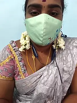 Snapshot of Tamil_riyalini12 chatting on November 2025 05:20:01 PM Tamil riyalini12 online show from November 2025 05:20:01 PM