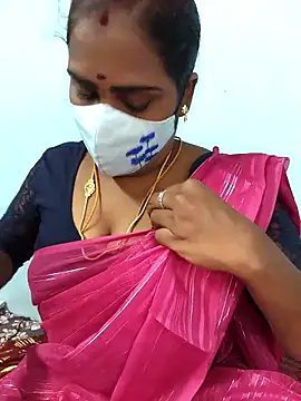 Snapshot of Tamil_riyalini12 chatting on January 2026 05:40:01 PM Tamil riyalini12 online show from January 2026 05:40:01 PM