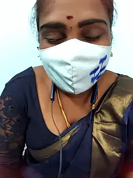 Snapshot of Tamil_riyalini12 chatting on January 2026 12:43:01 PM Tamil riyalini12 online show from January 2026 12:43:01 PM