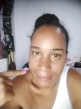 Snapshot of EbonyHorrny chatting on October 2025 10:01:01 PM EbonyHorrny online show from October 2025 10:01:01 PM