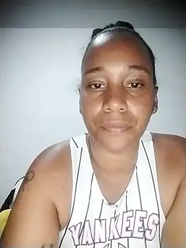 Snapshot of EbonyHorrny chatting on November 2025 09:14:02 PM EbonyHorrny online show from November 2025 09:14:02 PM