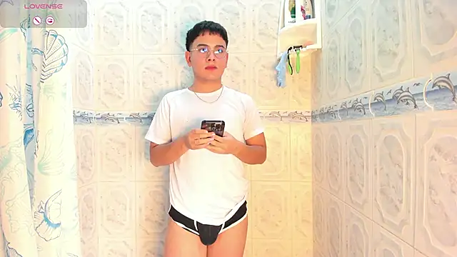 Young Ben online show from November 2025 06:04:02 PM