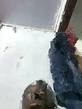 Snapshot of GeileErica chatting on November 2025 10:12:01 PM GeileErica online show from November 2025 10:12:01 PM