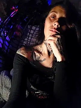 DarkAngelz1 online show from October 2025 01:17:01 AM