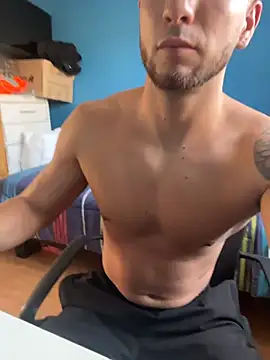 Snapshot of MRmusculo20 chatting on March 2026 10:05:01 PM MRmusculo20 online show from March 2026 10:05:01 PM