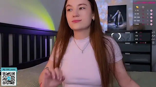 Snapshot of mia_here chatting on October 2025 11:07:01 AM mia here online show from October 2025 11:07:01 AM