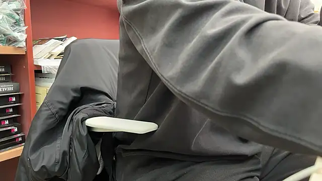 Snapshot of suwonsub chatting on November 2025 01:50:01 AM suwonsub online show from November 2025 01:50:01 AM