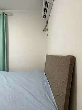 uulove521 online show from October 2025 02:48:01 PM