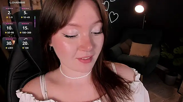 Ash Hasmy online show from September 2025 12:16:02 PM