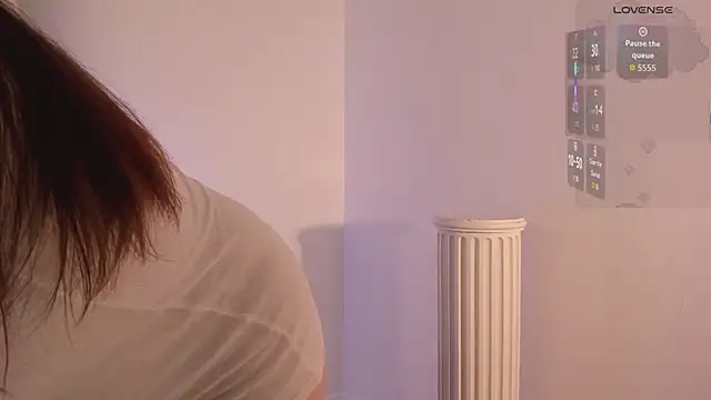 Ash Hasmy online show from March 2026 12:31:02 PM