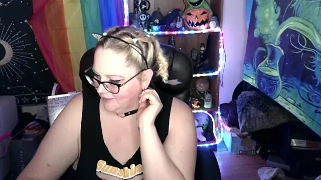 Kinky Witch online show from June 2026 03:15:02 AM