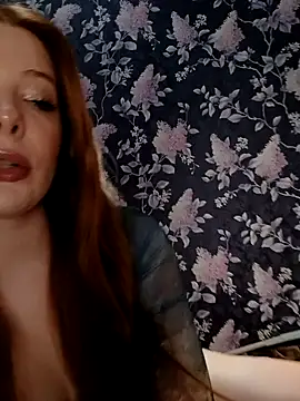 Snapshot of Dari_Toy_ chatting on November 2025 01:26:02 AM Dari Toy online show from November 2025 01:26:02 AM