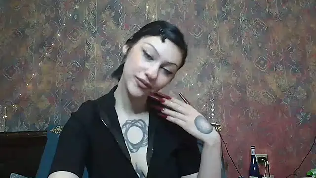 Susie su online show from December 2025 08:56:02 AM