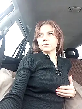 YOURLIKAA online show from December 2025 04:51:01 AM