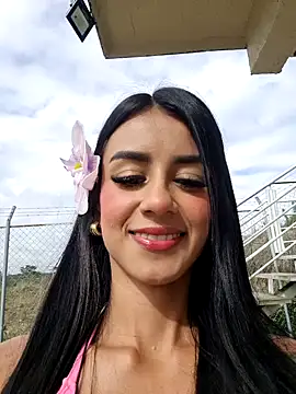 Juliana Xander online show from January 2026 02:10:01 PM