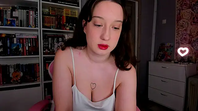 Snapshot of minionka chatting on November 2025 12:58:02 PM minionka online show from November 2025 12:58:02 PM