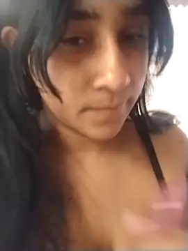 Snapshot of srtsara chatting on September 2025 12:10:02 PM srtsara online show from September 2025 12:10:02 PM