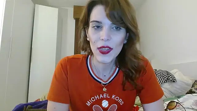 Snapshot of refem9 chatting on September 2025 02:21:01 PM refem9 online show from September 2025 02:21:01 PM