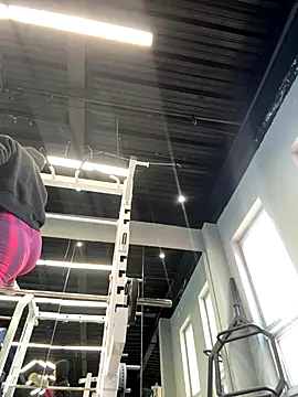 Ninazhang online show from November 2025 01:27:01 AM