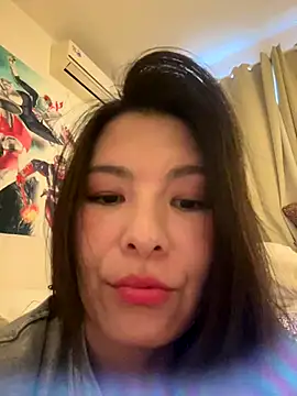 Snapshot of Ninazhang chatting on December 2025 01:59:02 AM Ninazhang online show from December 2025 01:59:02 AM