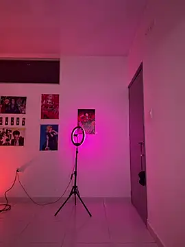 18 salo online show from February 2026 04:17:02 AM