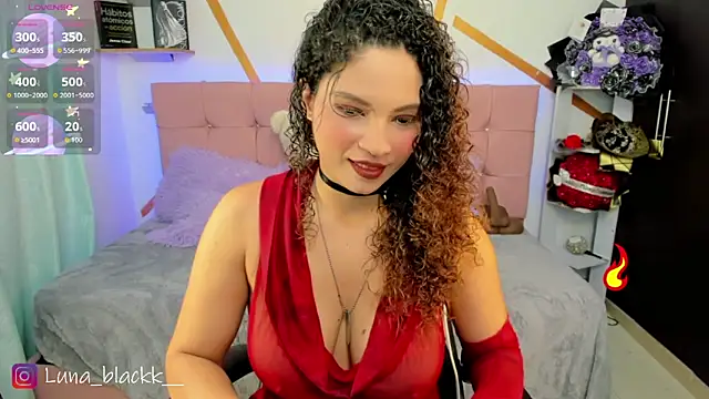 Luna blackk online show from June 2026 09:08:02 PM