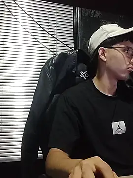 jacobs shelby online show from October 2025 12:17:01 PM