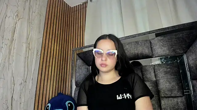 Snapshot of Cherry__Hot chatting on October 2025 10:17:02 PM Cherry Hot online show from October 2025 10:17:02 PM