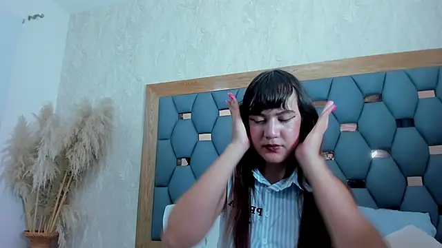 Snapshot of juliette_pretty_ chatting on October 2025 07:11:01 PM juliette pretty online show from October 2025 07:11:01 PM