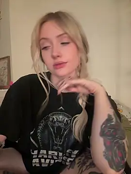 Snapshot of seeunexttuesday chatting on March 2026 10:03:02 PM seeunexttuesday online show from March 2026 10:03:02 PM