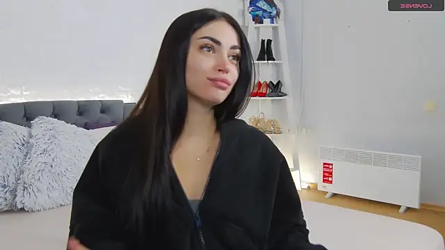 Agnessa online show from November 2025 09:13:02 AM