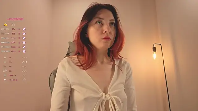 Snapshot of Pussy_Dream chatting on October 2025 09:19:02 PM Pussy Dream online show from October 2025 09:19:02 PM