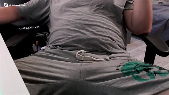 Snapshot of elgigologigante chatting on September 2025 05:14:01 PM elgigologigante online show from September 2025 05:14:01 PM