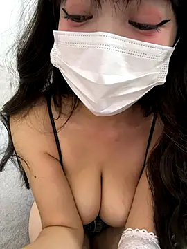 Snapshot of cute-yay chatting on November 2025 03:42:02 AM cute-yay online show from November 2025 03:42:02 AM