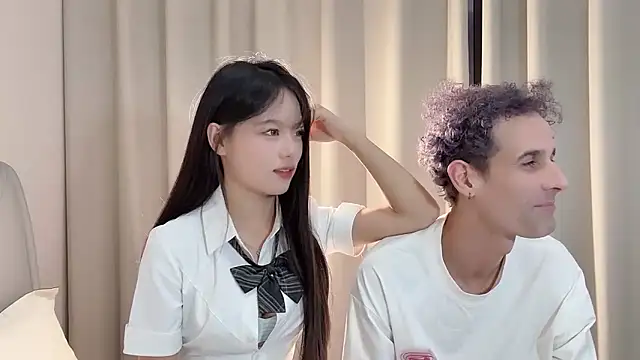 Snapshot of 19cmfuck18girl chatting on November 2025 02:55:02 PM 19cmfuck18girl online show from November 2025 02:55:02 PM