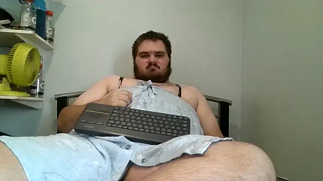 Snapshot of alexthe9t chatting on October 2025 07:36:02 PM alexthe9t online show from October 2025 07:36:02 PM