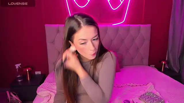 StacyWells online show from October 2025 01:37:01 AM