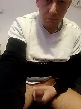 Alessio1987 online show from February 2026 05:31:01 PM