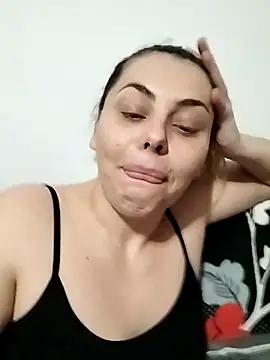 LarisseBelle online show from February 2026 05:56:01 PM