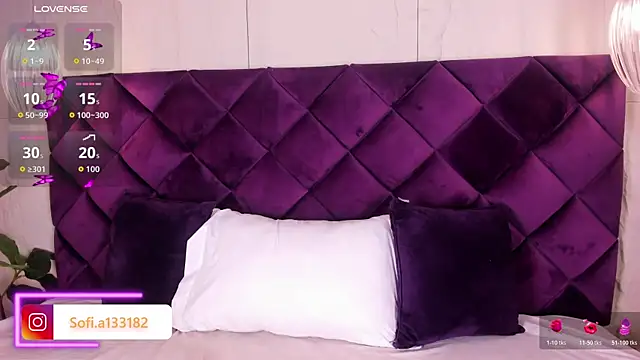 SofiAdanss online show from April 2026 10:30:02 PM
