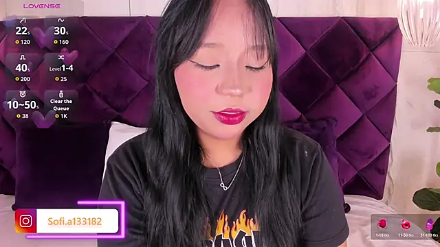 SofiAdanss online show from May 2026 10:07:01 PM